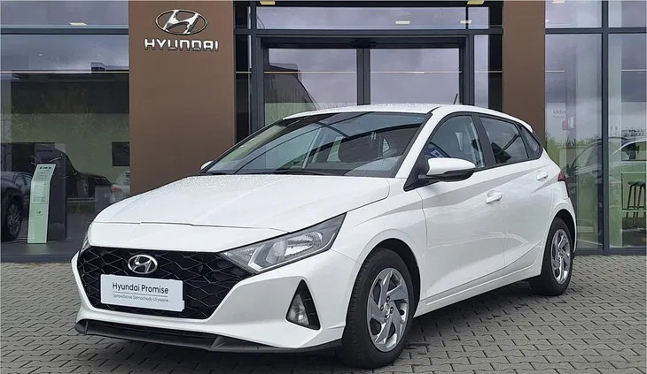 wielkopolskie Hyundai i20 cena 64700 przebieg: 21638, rok produkcji 2022 z Pieniężno